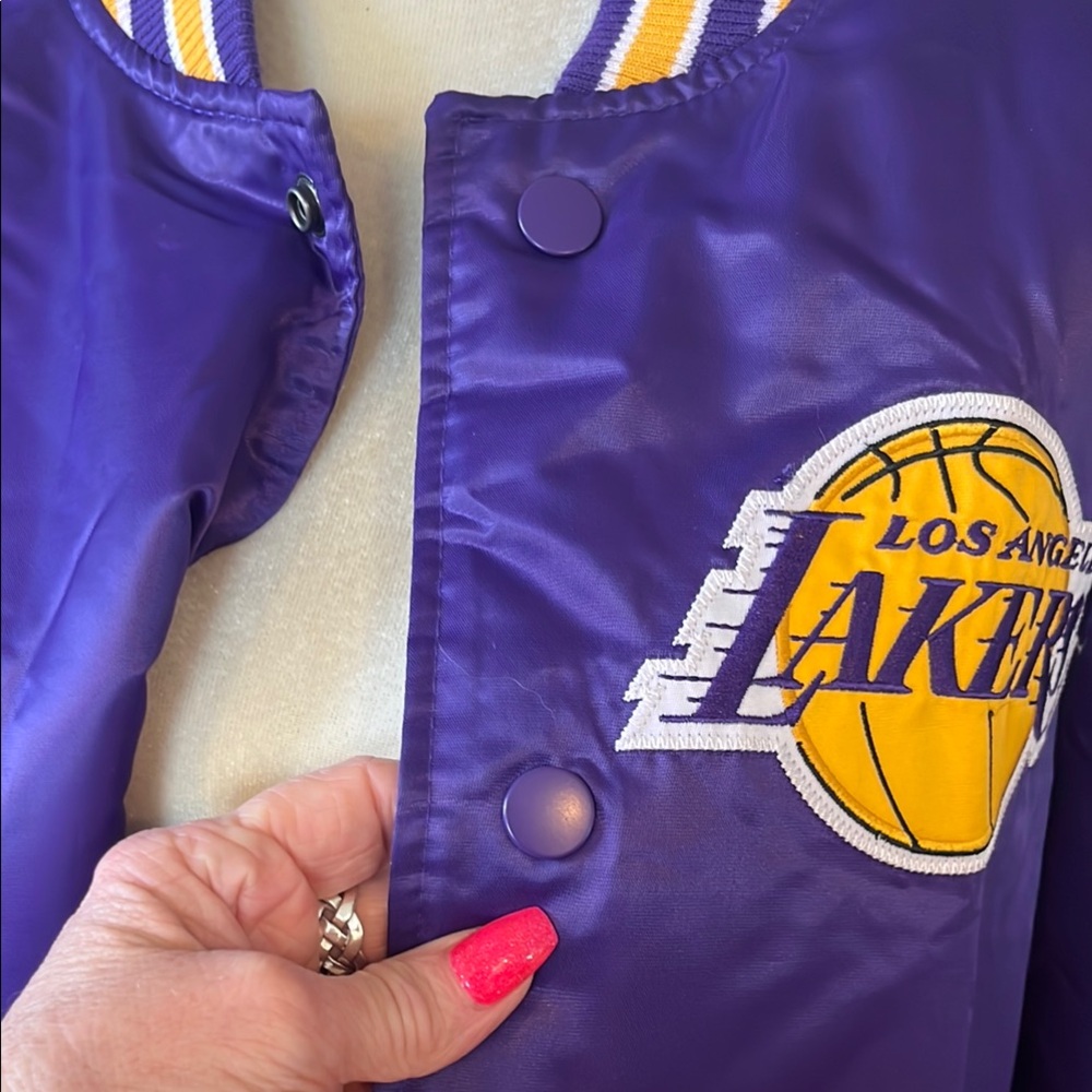 LA Lakers Purple Jacket - Picture 14 of 16